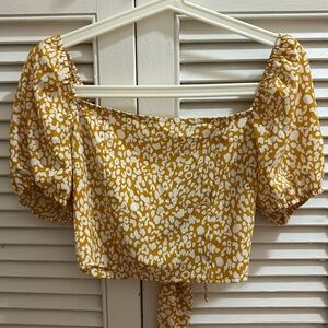 Printed yellow/orange crop top